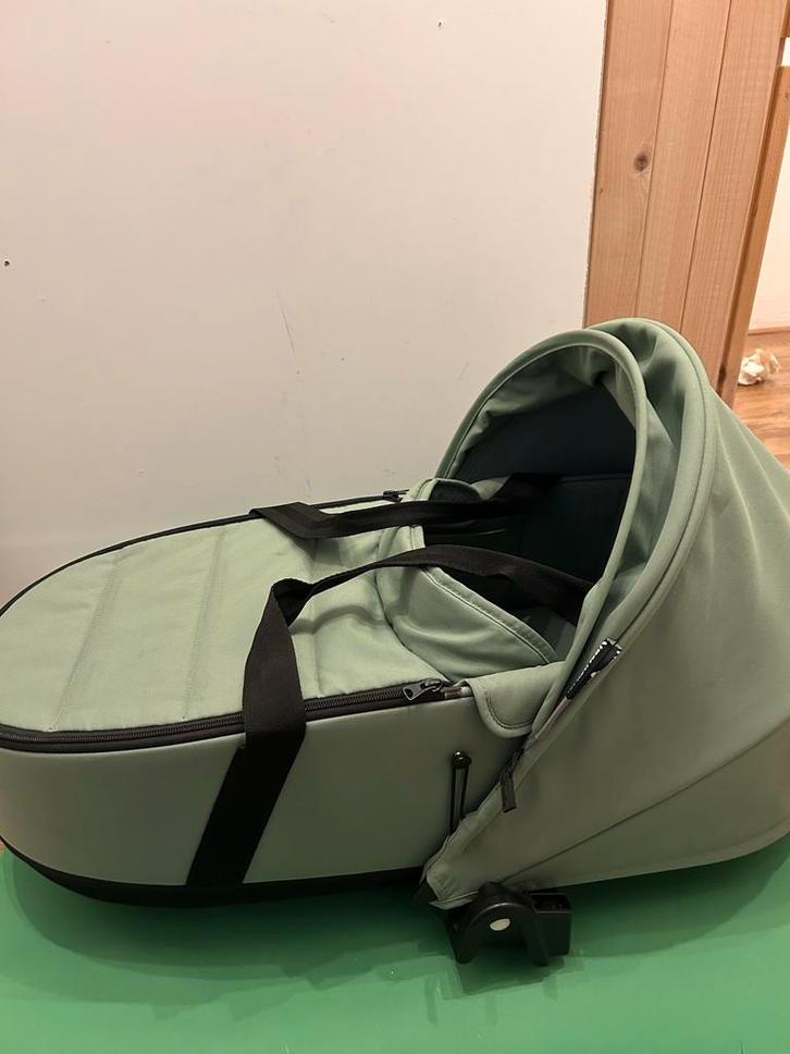 Babyzen Yoyo Bassinet - Reiswieg, Kinderen en Baby's, Kinderwagens en Combinaties, Zo goed als nieuw, Kinderwagen, Overige merken