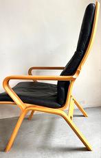 Lounge chair arm chair beech with black leather for Stouby, Ophalen of Verzenden, Zo goed als nieuw