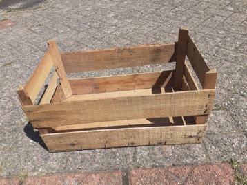 Oude vintage houten kistjes kist krat bak uit Portugal beschikbaar voor biedingen