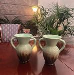 Jaren 70 Vintage vaasjes met stempel, Huis en Inrichting, Woonaccessoires | Vazen, Gebruikt, Overige kleuren, Aardewerk of Porselein