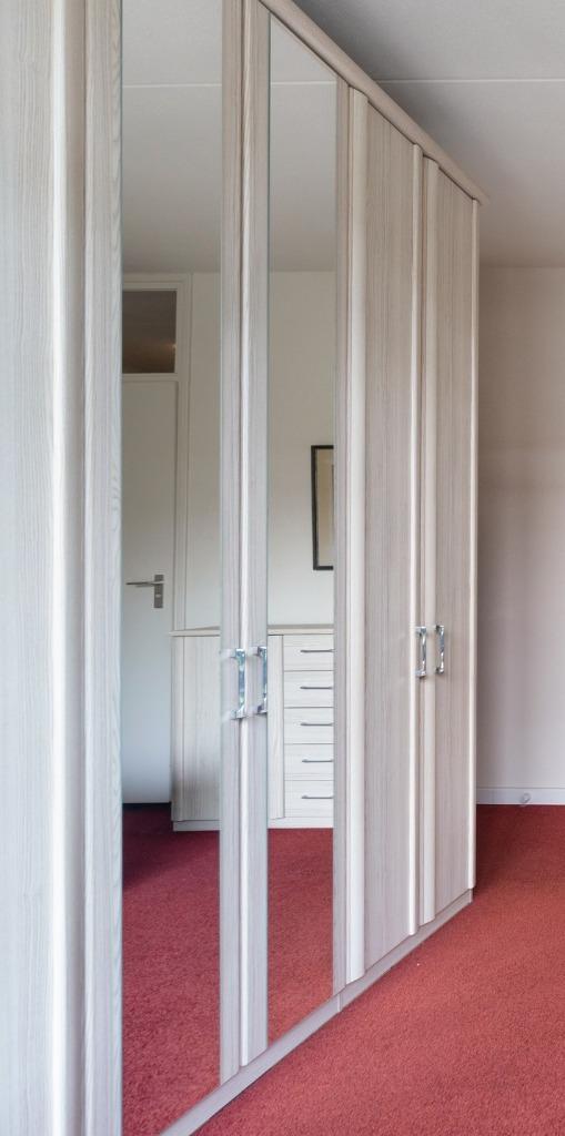 Kledingkast b220xh238xd59, Huis en Inrichting, Kasten | Kledingkasten, Zo goed als nieuw, 200 cm of meer, 200 cm of meer, 50 tot 75 cm