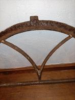 Brocante grotere gietijzeren stalraam, Minder dan 80 cm, Ophalen of Verzenden, Zo goed als nieuw, .