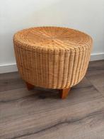 Grote rieten poef Poef 39x47cm hoogtexdiameter, Huis en Inrichting, Banken | Voetenbanken en Poefen, Ophalen of Verzenden, Zo goed als nieuw