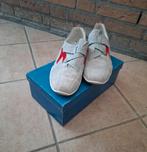 Sportschoenen/ gymschoenen van Vitaform, Ophalen of Verzenden, Vitaform, Grijs, Gedragen