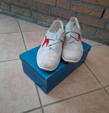 Sportschoenen/ gymschoenen van Vitaform beschikbaar voor biedingen