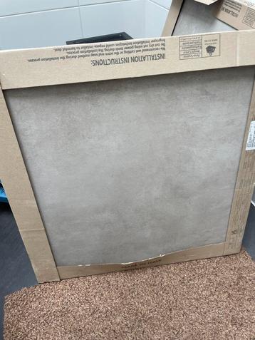 4x Neos Taupe 60x60cm Badkamertegels beschikbaar voor biedingen