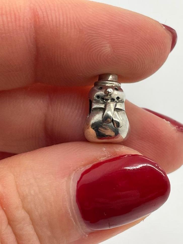 Z893 Pandora zilveren bedel sneeuwpop, Sieraden, Tassen en Uiterlijk, Bedels, Zo goed als nieuw, Pandora, Zilver, 1 bedel, Ophalen of Verzenden
