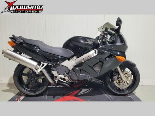 Honda VFR 800 FI | NL MOTOR |1e eigenaar| Garantie( Vtec 750, Motoren, Motoren | Honda, Bedrijf, Sport, meer dan 35 kW, 4 cilinders