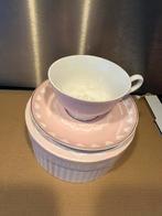 Nieuw lichtroze en donkerroze kop&schotel Riverdale, Huis en Inrichting, Ophalen of Verzenden, Zo goed als nieuw, Overige stijlen