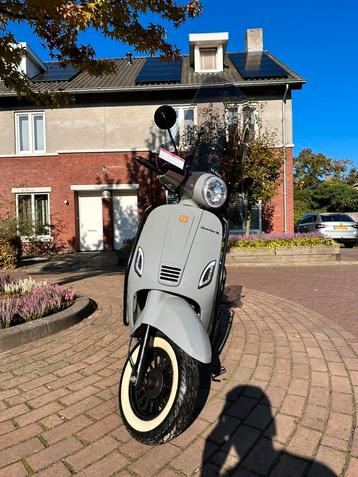 Very good condition scooter beschikbaar voor biedingen