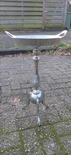 tafeltje  met een ronde blad, aluminium, Ophalen of Verzenden