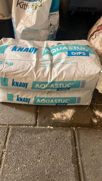 Aqua stuc knauf 2 zakken beschikbaar voor biedingen