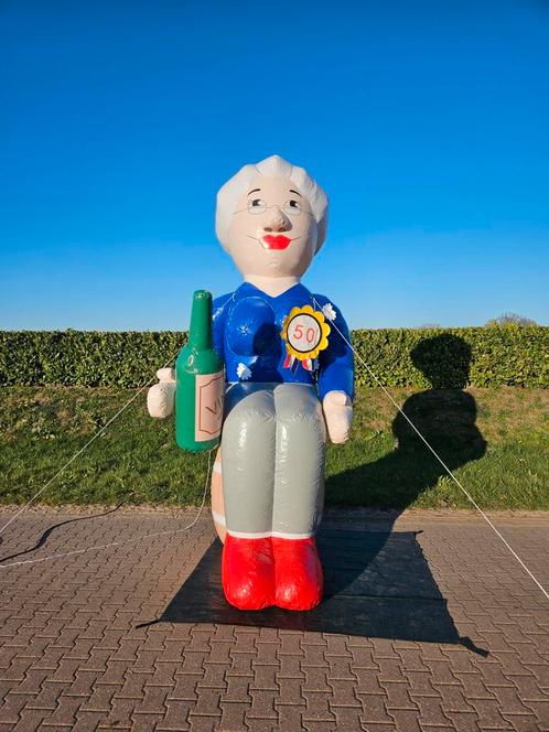 Sarah op wijnvat te huur!!!, Hobby en Vrije tijd, Feestartikelen | Verhuur, Zo goed als nieuw, Abraham of Sarah, Ophalen