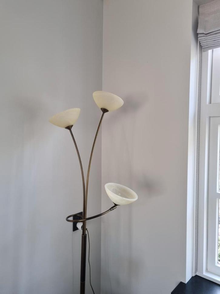 Staande schemerlamp met bijpassende hanglamp, Huis en Inrichting, Lampen | Vloerlampen, Zo goed als nieuw, Ophalen