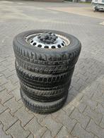 Winterbanden caddy195/65/15, Auto-onderdelen, Banden en Velgen, 15 inch, Banden en Velgen, 195 mm, Winterbanden