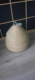 Afrikaanse mand, Huis en Inrichting, Woonaccessoires | Schalen en Manden, Ophalen, Zo goed als nieuw, Rond, Riet