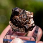 ruwe granaat, Jordanië #2, Verzamelen, Mineralen en Fossielen, Ophalen of Verzenden, Mineraal