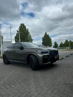 BMW X6 M50d 400pk Aut 2019 Groen, Auto's, BMW, Automaat, 265 €/maand, 2993 cc, Bruin