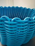 Stevige design mand van kunststof in blauw, Ophalen, Zo goed als nieuw