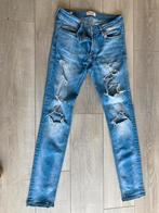 Gescheurde heren spijkerbroek jack en  W30/l32, Blauw, W32 (confectie 46) of kleiner, Ophalen of Verzenden, Gedragen