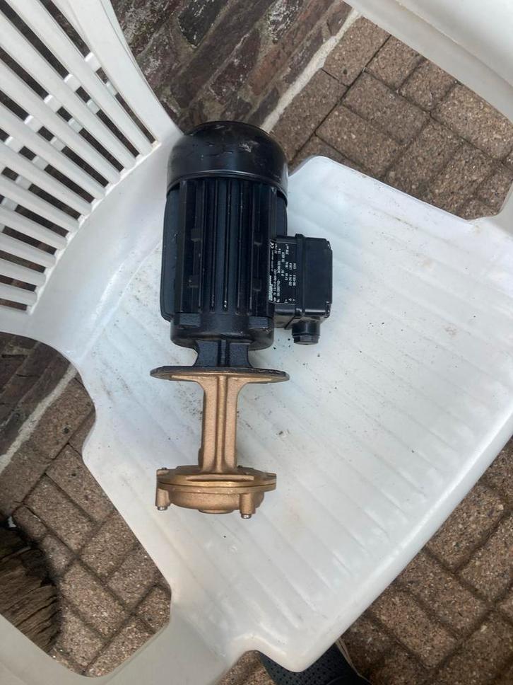 Koelwaterpomp - freesmachine/ draaibank, Doe-het-zelf en Verbouw, Draaibanken, Nieuw, Metaaldraaibank, Ophalen of Verzenden