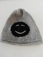 Grijze muts met smiley face by Stohr. 56cm.Unisex., Stohr, Jongen of Meisje, Nieuw, Ophalen of Verzenden
