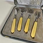 Franse cassette met vis, schaaldieren, hors-d'oeuvre bestek, Antiek en Kunst, Antiek | Bestek, Ophalen of Verzenden