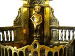 Manneke Pis met fontein monument Brussel Bruxelles, Ophalen of Verzenden, Brons