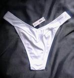 Bikini broekjes en 1 bh, Kleding | Dames, Badmode en Zwemkleding, Ophalen of Verzenden, Nieuw, Bikini