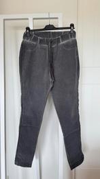 Zusss broek maat L - goede staat!, Maat 42/44 (L), Ophalen of Verzenden, Gedragen, Grijs