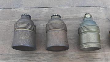 3 Retro Vintage Oude Klassieke Geaarde Messing Fittingen beschikbaar voor biedingen