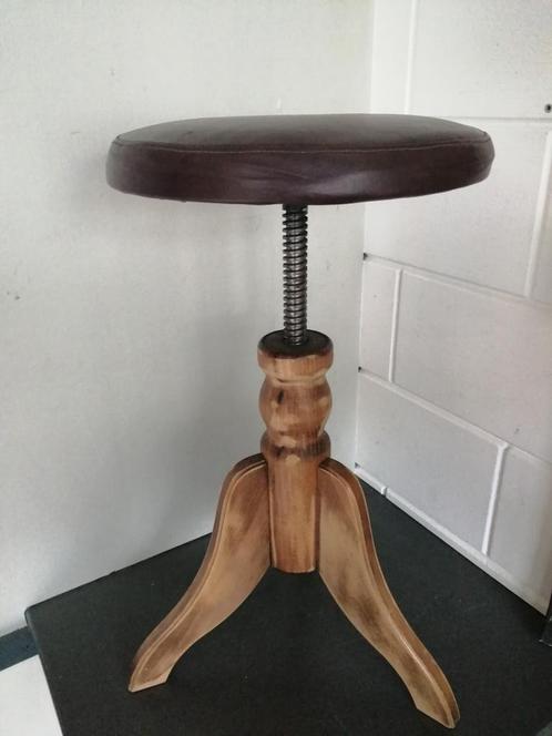 SCHITTEREND OUD PIANO KRUKJE VERSTELBAAR TOT 65 CM HOOGTE, Antiek en Kunst, Curiosa en Brocante, Ophalen of Verzenden