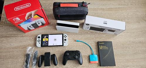 Nintendo Switch OLED (White) – topstaat + extra's!, Spelcomputers en Games, Spelcomputers | Nintendo Switch, Zo goed als nieuw