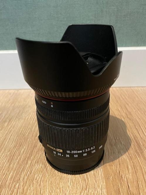 Sigma 18-200 1:3.5-6.3 (Sony A-mount), Audio, Tv en Foto, Fotografie | Lenzen en Objectieven, Zo goed als nieuw, Telelens, Ophalen