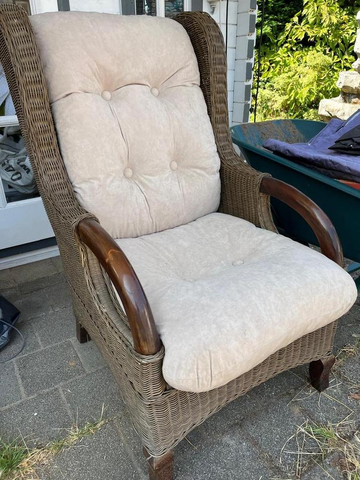 Gratis stoel, Antiek en Kunst, Antiek | Meubels | Stoelen en Banken, Ophalen