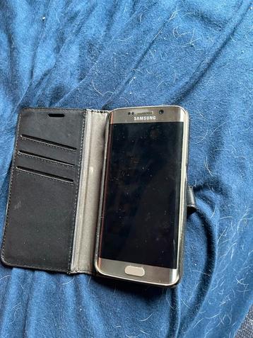 Samsung telefoon - Gebruikt doet het nog beschikbaar voor biedingen
