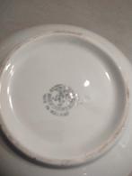 Servies antiek rond 1880 Petrus regout, Ophalen