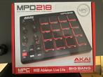 AKAI MPD218 Drumpad, Ophalen, Zo goed als nieuw, Audio