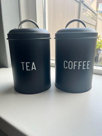 Koffie & Thee Bussen Zwart/Wit beschikbaar voor biedingen