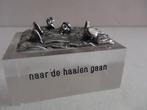 Miniatuur zilver S13c haaien in zee-+man zilveren miniaturen, Antiek en Kunst, Ophalen of Verzenden, Zilver