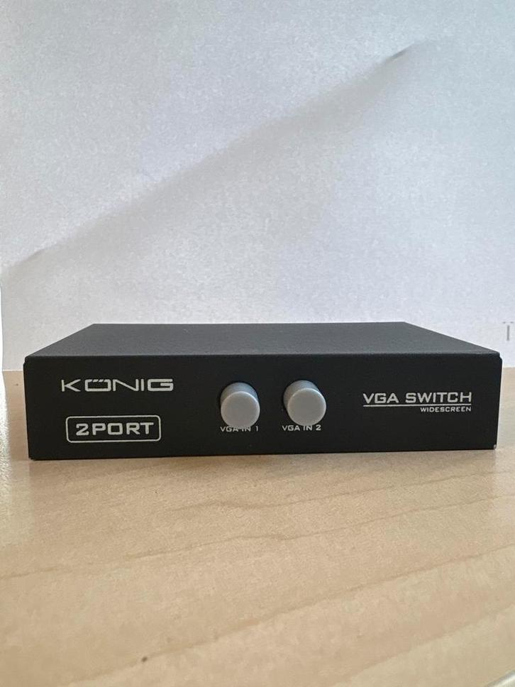 2-Poorts VGA Switch - Ideaal voor 2 PC's!, Audio, Tv en Foto, Converters, Gebruikt, Ophalen of Verzenden