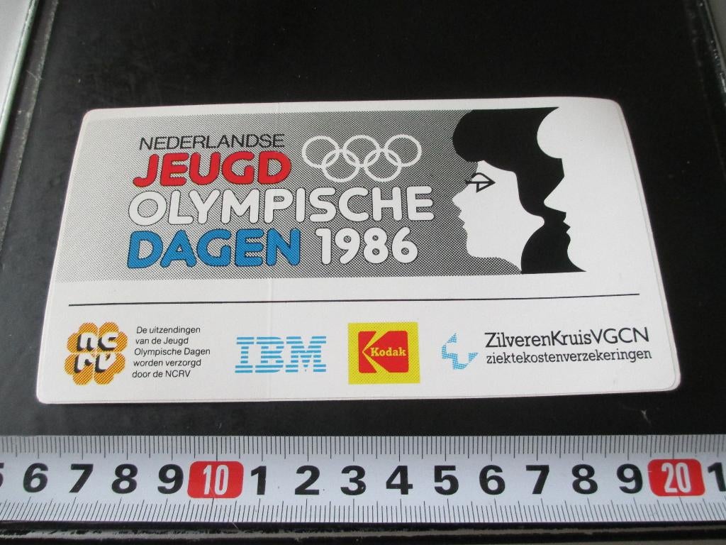 sticker Nederlandse Jeugd Olympische Dagen 1986 NCRV IBM, Verzamelen, Stickers, Ophalen, Zo goed als nieuw