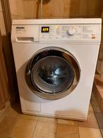 Miele wasmachine w3371 A++ met boekjes, Witgoed en Apparatuur, Wasmachines, Ophalen of Verzenden, Zo goed als nieuw, 1200 tot 1600 toeren