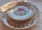 Moritz Zdekauer Czechoslovakia MZ borden rozen gouden decor, Antiek en Kunst, Antiek | Servies los, Ophalen of Verzenden