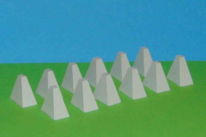 Drakentand tankobstakels - 1:100 - 12 stuks - 3D-print, Hobby en Vrije tijd, Wargaming, Nieuw, Historisch, Toebehoren, Geverfd