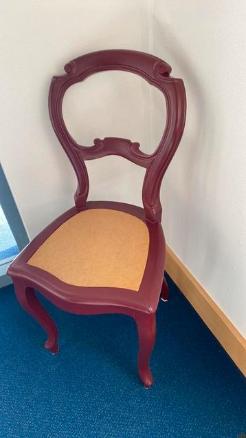 Biedermeier stoel beschikbaar voor biedingen