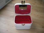 leuke witte make up/sieraden beauty case spiegeltje/sleutelt, Ophalen of Verzenden, Zo goed als nieuw