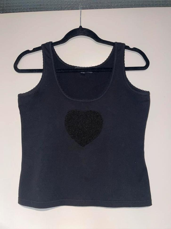 Sao Paulo dames zwarte tank top shirt met hart kralen mt M, Kleding | Dames, Tops, Zo goed als nieuw, Maat 38/40 (M), Zwart, Korte mouw