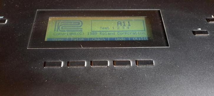 Roland A80 Masterkeyboard, Muziek en Instrumenten, Keyboards, Gebruikt, 88 toetsen, Roland, Aanslaggevoelig, Met standaard, Midi-aansluiting