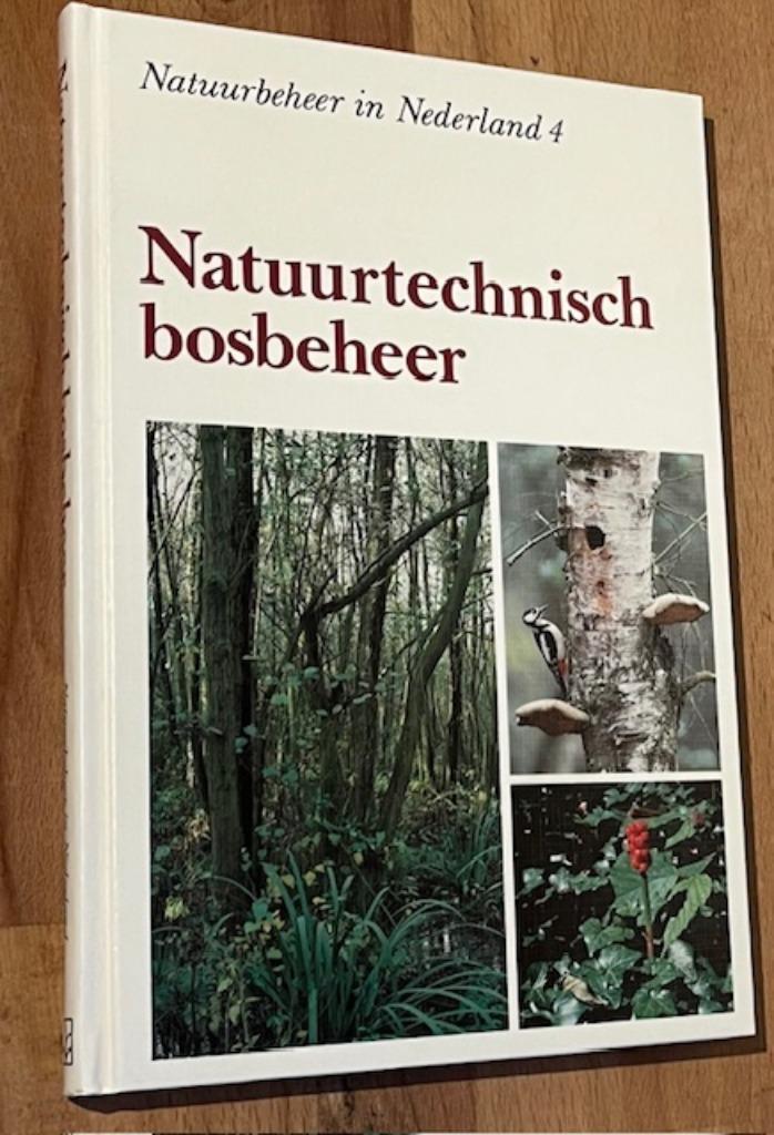 G. Londo. Natuurbeheer in Nederland. Technisch Beheer. 1991, Boeken, Natuur, Zo goed als nieuw, Bloemen, Planten en Bomen, Ophalen of Verzenden
